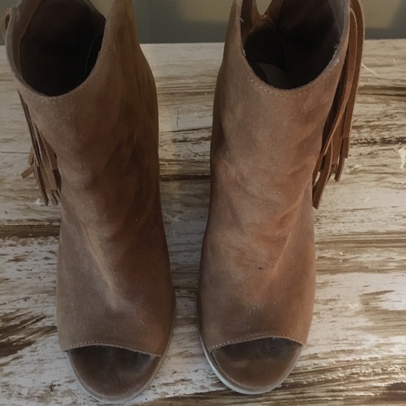 Brown (DV) Dolce Vita fringe booties - Picture 2 of 5